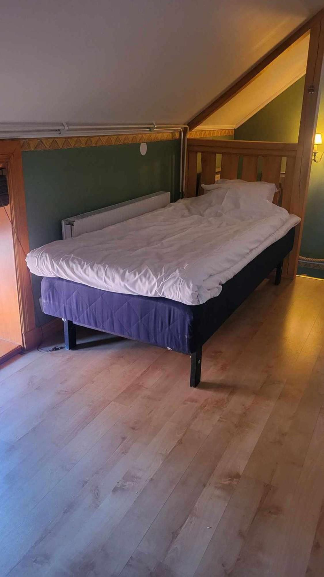 Hotell Mikaelsgarden Vårgårda 外观 照片